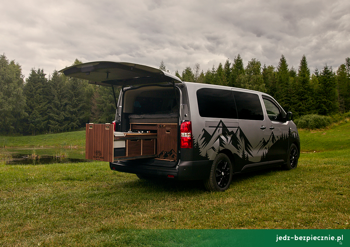 Wydanie na weekend - Toyota ProAce z modułem Kamper Tour Box